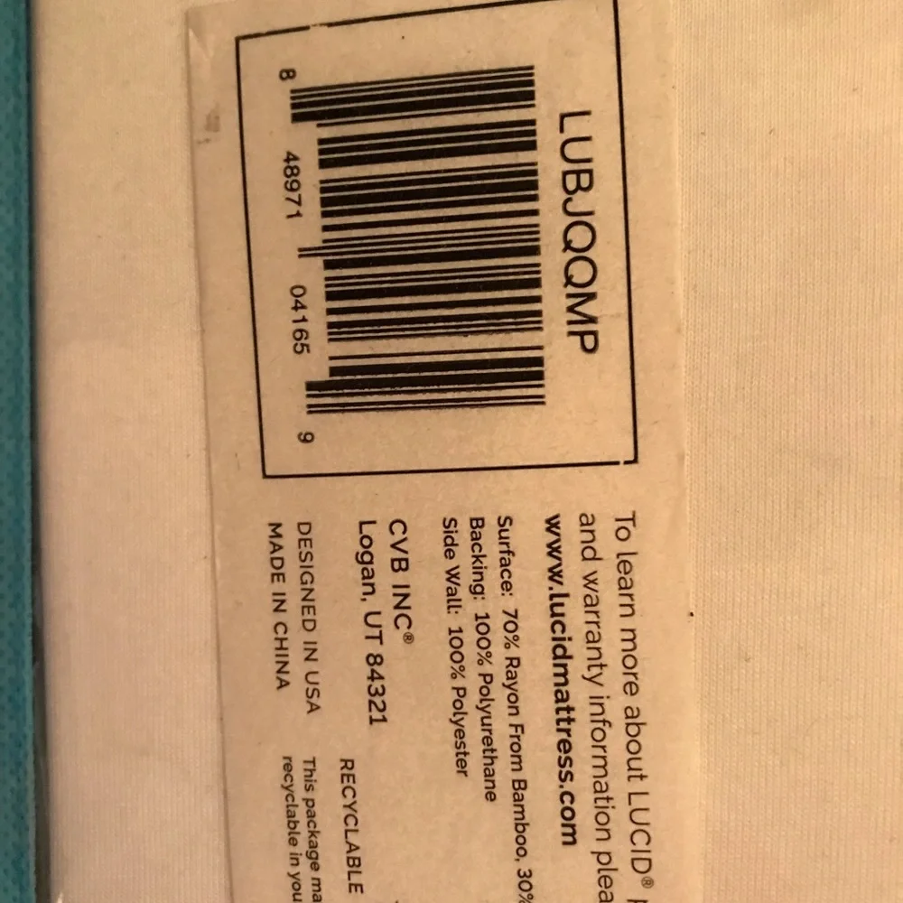Lucid Queen mattress protector. New. White